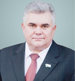 Депутат краевой Законодательной думы Дмитрий Розенков: 
«Нужно вводить лицензирование для такси»