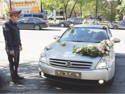 Даже на свадьбе всё же помни о ПДД
