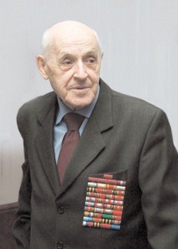 Оставайтесь в строю, ветераны!