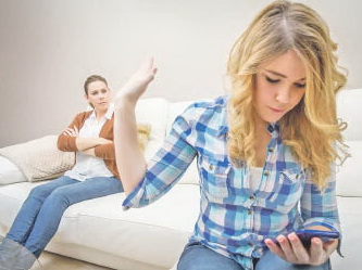 Учёные рассказали, как гаджеты влияют на сон детей