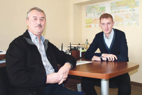 Их сердцу дОроги дорОги