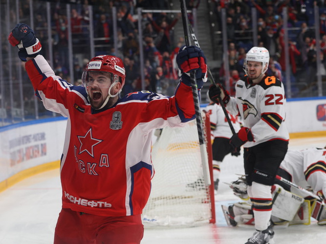 К нам едет звезда НХЛ