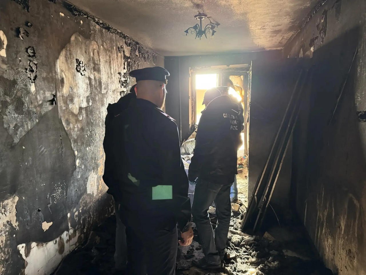 Женщина и четверо ее детей погибли при пожаре в Комсомольске