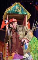 Весь мир смотрит мюзиклы, а мы…