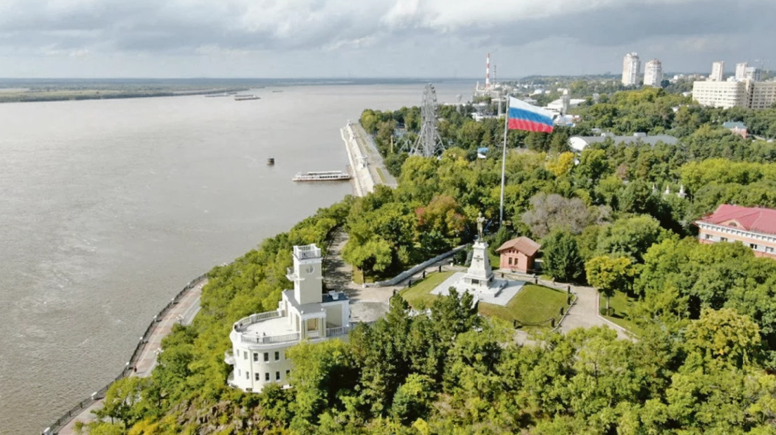 Как флаги знаменуют Хабаровский край