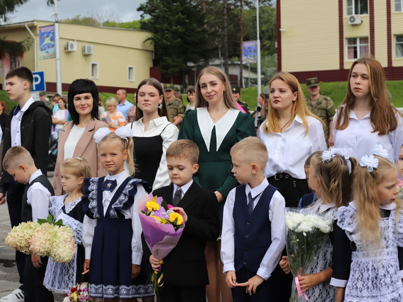 Школьная форма или школьная одежда: что выберут родители и учителя