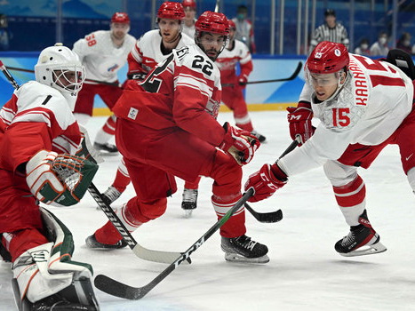 Так какая же сборная настоящая?