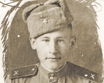 Бессмертный полк. Ирина Агафонова, директор Хабаровской средней школы № 83: