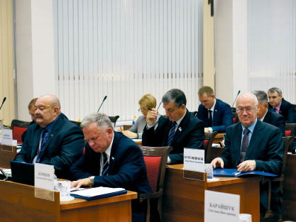 Открытые уроки от депутатов