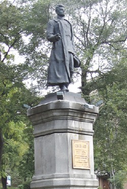 Улица имени героя