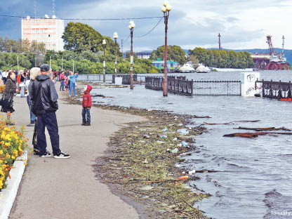 Дамбы Комсомольска-на-Амуре вода пока не страшит