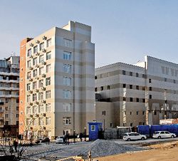 Как дома прорастают через «дыры» в законе