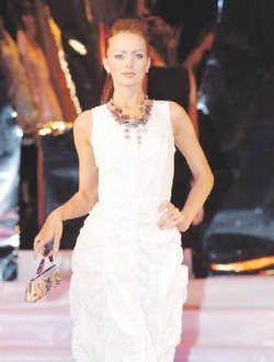 У миссис Хабаровск огненные волосы