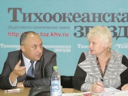 Учебники - бесплатные, а спонсоры - добровольцы