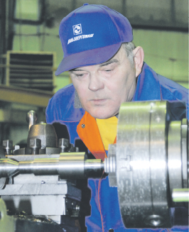 Март: есть просвет, а денег нет