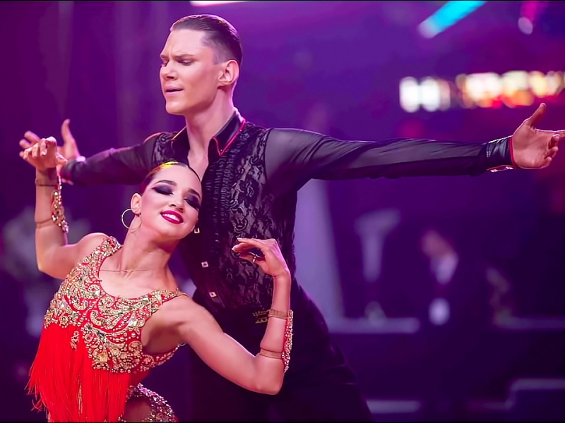 Звёзды зажигаются в… труде