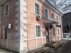 Где эта улица, где этот дом