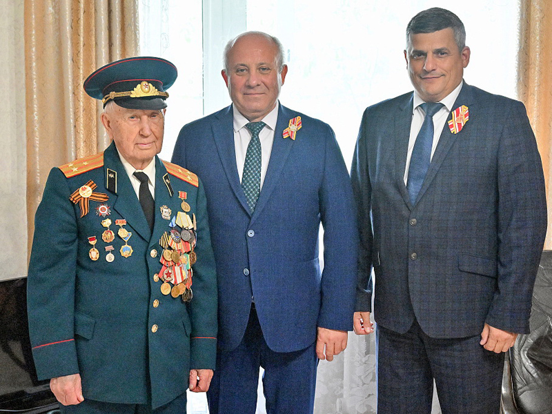 Анатолий Красноногов с 1-го Дальневосточного фронта