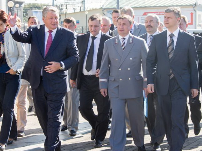 Президент РЖД начал с востока