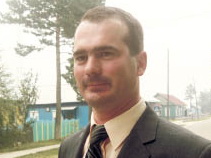 В национальное село - не на лодке, а на машине