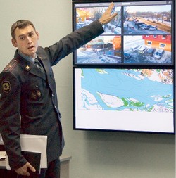 Милиции видно всё - ты так и знай…