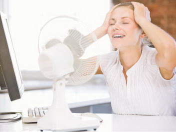 Хоть жаркие часы - не вешайте носы