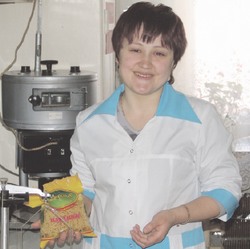 На ура идёт «Макрона», нарасхват наш майонез