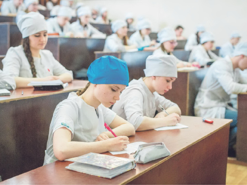 Медицинский вуз в Хабаровске принял 3600 заявлений на поступление