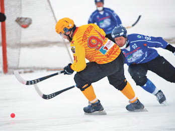 Плей-офф начнём со «Строителем»