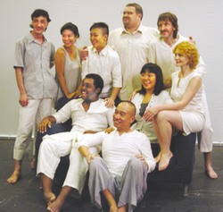 В театрально-авангардном Сингапуре