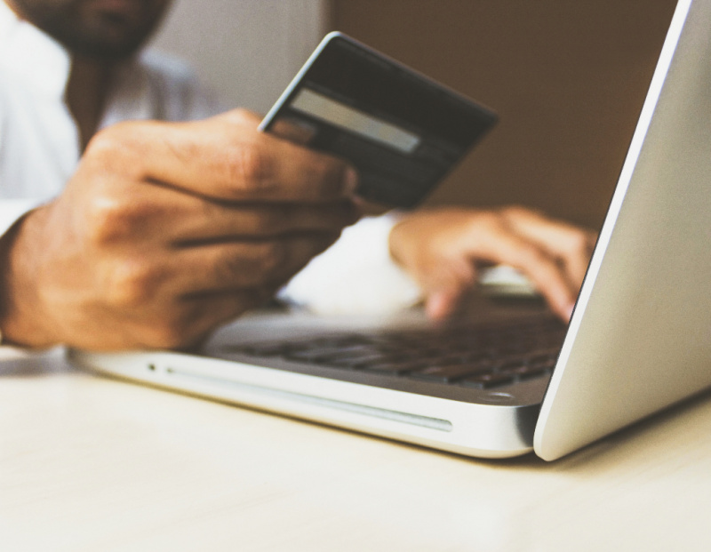 Как получить кредит на карту в Киеве