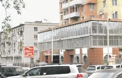 Экстрим в китайском ресторане на стройке