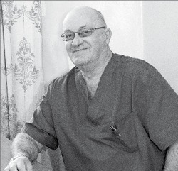 Для доктора Сурчалова все беременные - красавицы