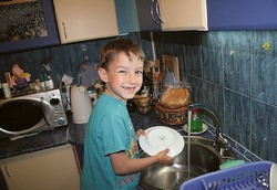 Под лежачий долг вода потечёт…