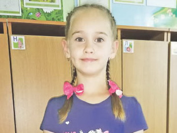 Школе дети рады. Но траты - ползарплаты