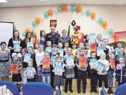 Дороги без опасности на детских рисунках