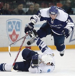 «Амур» опять продинамили