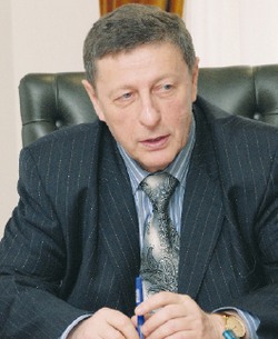 День света и тепла