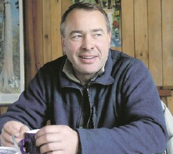 Долгожитель Лютый не может получить паспорт