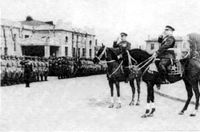 Военачальник 16 сентября 1945 в харбине. Парад в Харбине 16 сентября 1945 года. Парад в г. Харбине в 1945 г. Харбин парад Победы 1945. Парад Победы в Харбине 1945 год.