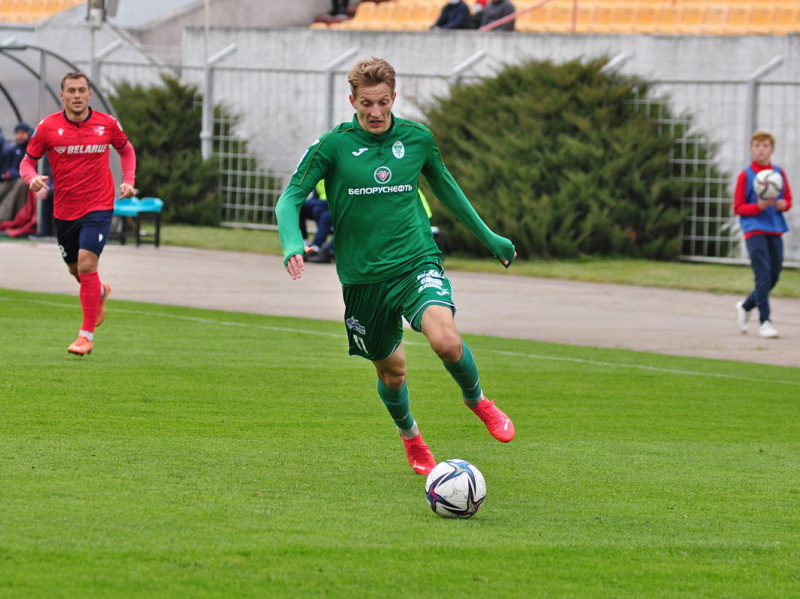 Из Белоруссии в хабаровский СКА