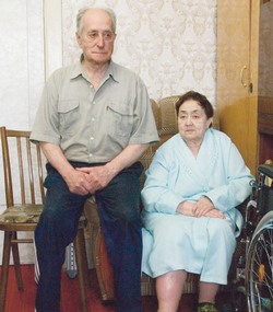 Как ветеранов в очередь выстраивают дети