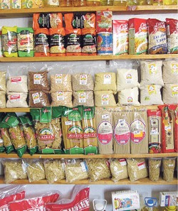 Завезут ли гречку из-за речки