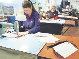 Амурские корабелы продолжают строить паромы