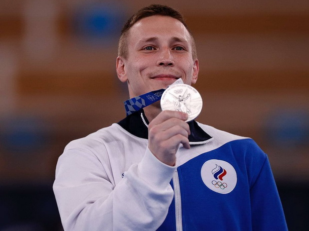 Почему золото нам не досталось