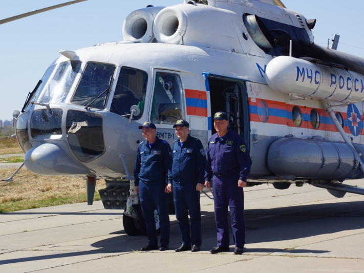 Новый вертолёт встретили с хлебом и солью