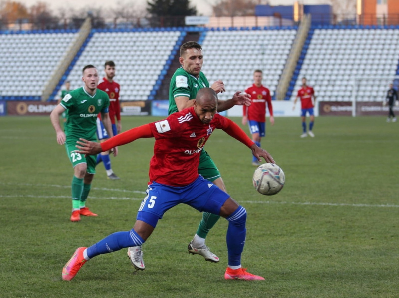 Надо ещё и забить