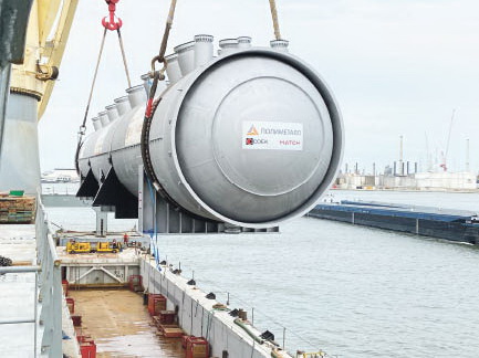 Самый большой автоклав плывёт на Амурский ГМК