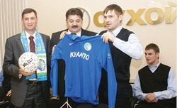 Авиастроители поддержали «Смену»