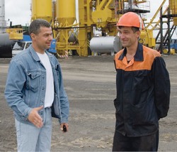 Ради нескольких метров асфальта